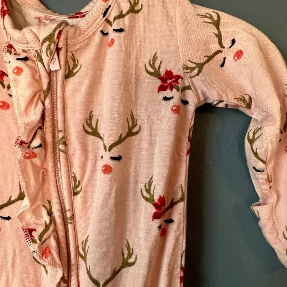 Posh peanut‎ Clarice reindeer ruffle footie